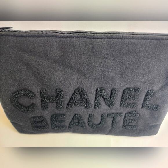 Chanel Black Cosmetic Bag cotton terry cloth towel - Picture 2 of 10